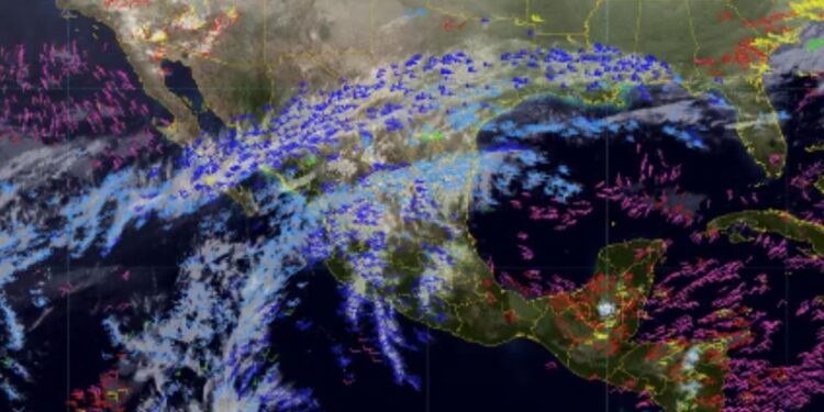 Frente Frío 25 traerá nieve, lluvias y calor en estos estados