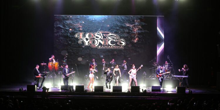 LOS YONIC´S festejan su 50 aniversario junto a los solitarios en el TEATRO METROPOLITAN