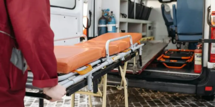 Al menos 40 personas se intoxican en un balneario de Morelos