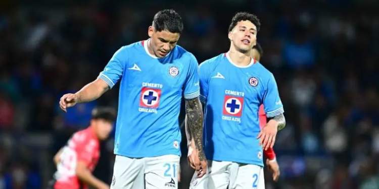 Cruz Azul y Atlas empatan en Ciudad Universitaria: Inicio de una nueva era con sabor agridulce