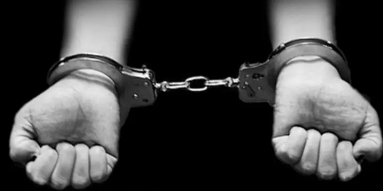 Fiscalía de CDMX revisa caso de Mafer Turrent tras protestas por su detención