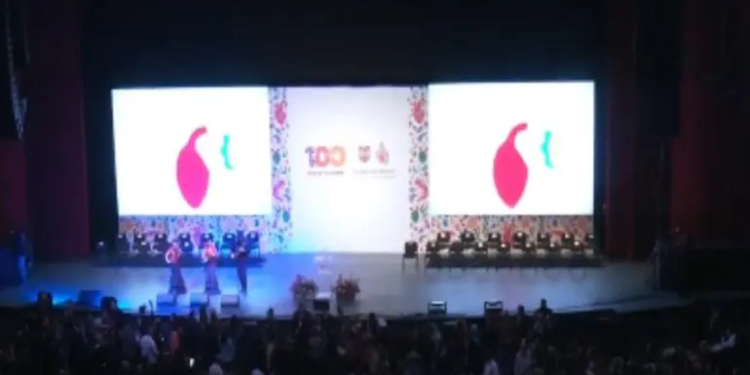 Clara Brugada presenta su informe de los primeros 100 días de gobierno en la CDMX
