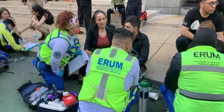 Incendio en edificio de Paseo de la Reforma deja dos personas hospitalizadas