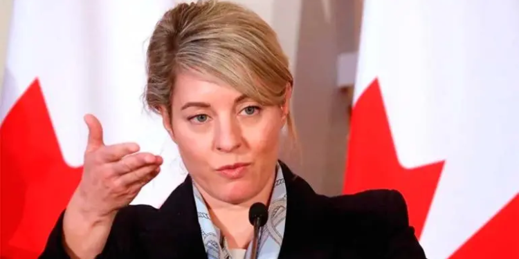 Trump podría iniciar la ‘mayor guerra comercial’, advierte Canadá