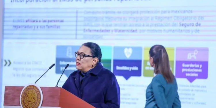 Para recibir a repatriados, Segob pone en marcha ‘México te abraza’