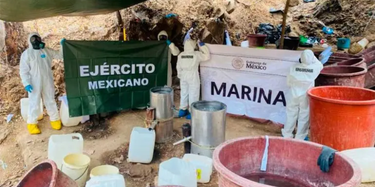 Desmantelan ‘narcolaboratorio’ en Sinaloa, presuntamente de célula de ‘El Mayo’