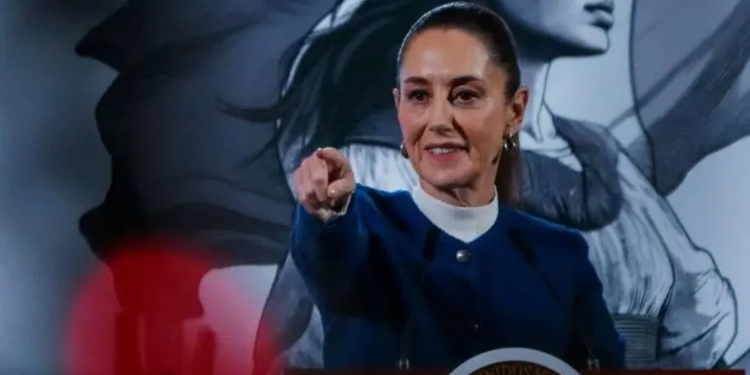 Empleo y programas sociales para mexicanos deportados, promete Sheinbaum