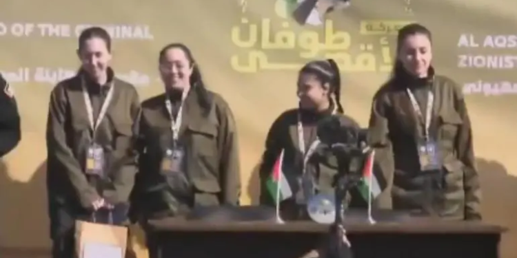 Trump se atribuye liberación de las cuatro soldadas capturadas por Hamás