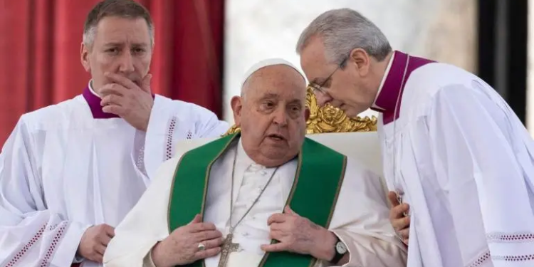 El papa necesita ‘reposo absoluto’ y no pronunciará el Ángelus mañana domingo