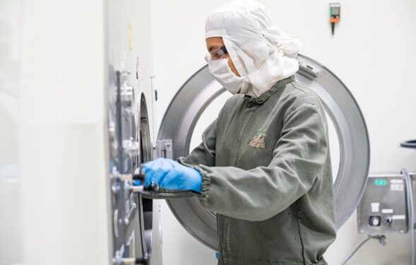 Fortalece Salud Natural presencia en el marcado de medicamentos herbolarios