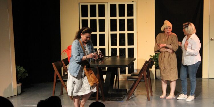 «SITUACIÓN SENTIMENTAL»: UNA COMEDIA SOBRE LOS RIESGOS DE VIVIR EN LA ERA DIGITAL LLEGA AL FORO SHAKESPEARE