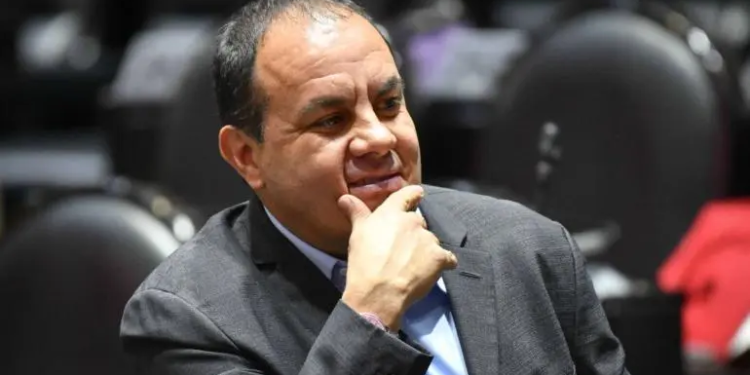 Abogada de Cuauhtémoc Blanco dice que media hermana intentó extorsionarlo