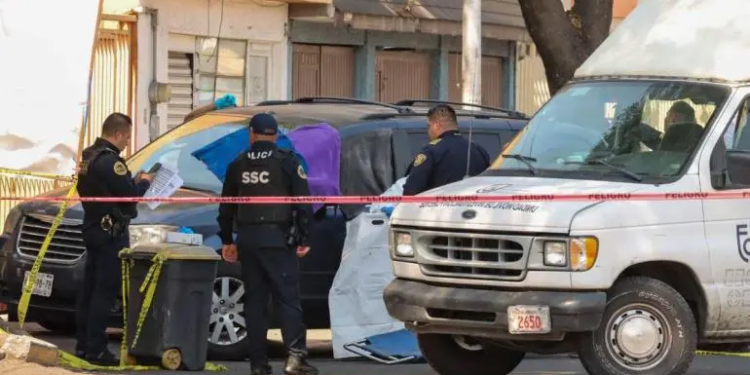 Detienen a dos por asesinato de adulto mayor en autolavado de Coapa
