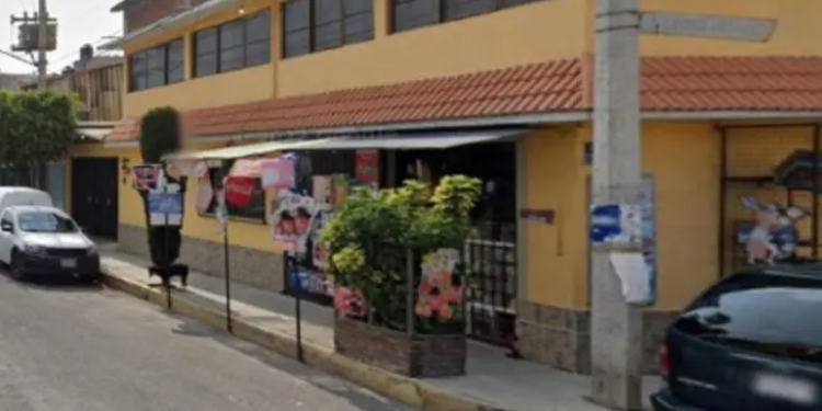 Caen en Los Olivos, Tláhuac, tres sujetos con posibles drogas