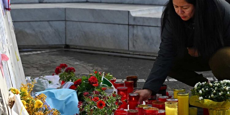 Papa Francisco presenta ‘mejoría gradual’; pero pronóstico sigue siendo ‘reservado’