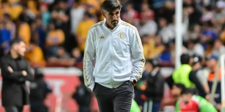 Tigres destituye a Puanovic; Guido Pizarro se retiraría para asumir como DT