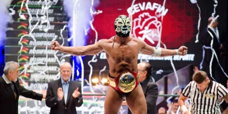 Titán conquista el Campeonato Universal 2025 del CMLL