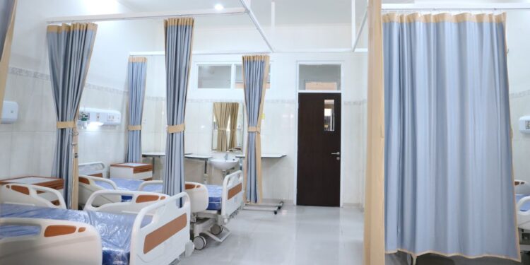 Muere niña de 3 años con influenza aviar AH5N1 en México