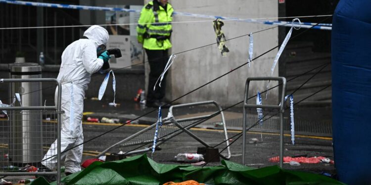 Cuatro personas siguen en estado grave tras atropello masivo en festejos del Liverpool FC