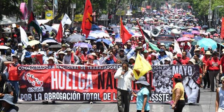 CNTE exige abrogación de la Ley del ISSSTE de 2007 y mantiene presión en negociaciones