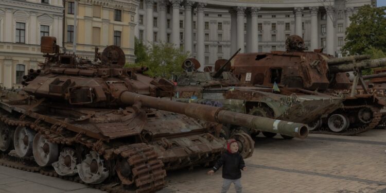 Rusia condiciona negociaciones con Ucrania a canje de 2 mil prisioneros