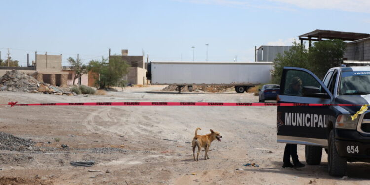 Detienen a dueño de crematorio en Cd. Juárez tras hallazgo de 383 cuerpos