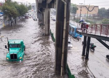 Erick provocará lluvias torrenciales, viento y oleaje elevado en el sur
