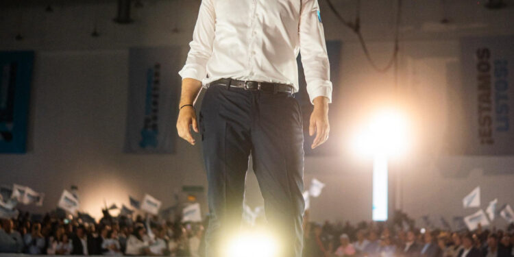 Estoy listo para lo que venga y ustedes mandan: Agustín Dorantes