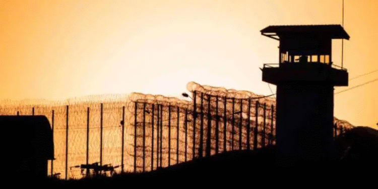 Segunda riña consecutiva en penal de Aguaruto, Sinaloa; deja tres muertos