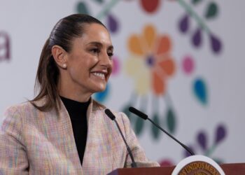 Sheinbaum alista posible llamada con Trump para frenar aranceles del 30%