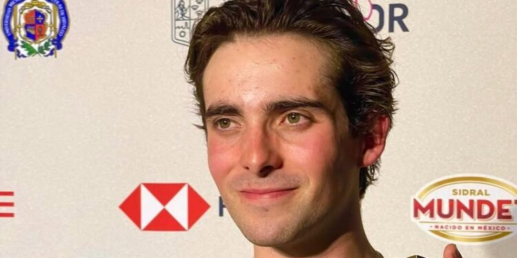 Andrés Revo conquista la pantalla y se instala en el Ariel como mejor revelación actoral