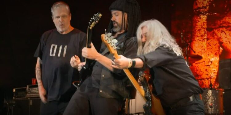 EL ROCK NO PIDE PERMISO: CUCA REGRESA A LA MARAKA CON RIESGO DE CONTAGIO