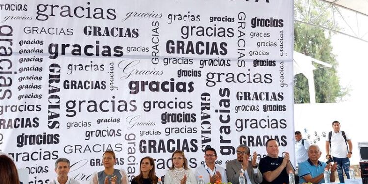 Actinver | Apoya y la Asociación Civil ‘Un Salto con Destino’ impulsan campaña de salud visual para niñas y niños de La Azucena y Lilas en Jalisco