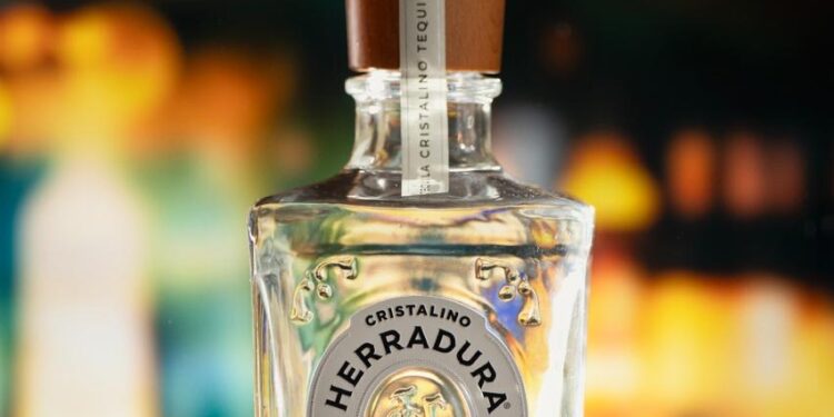 5 continentes. Un solo origen. Tequila Herradura celebra el Día Internacional del Tequila