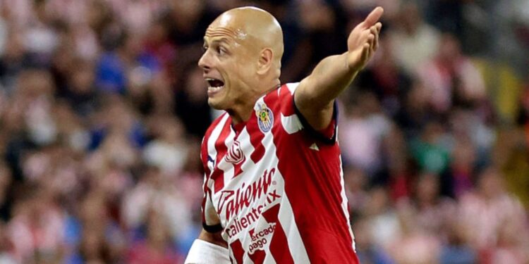 Chicharito Hernández se disculpa por sus comentarios machistas: “El cambio empieza por uno mismo”