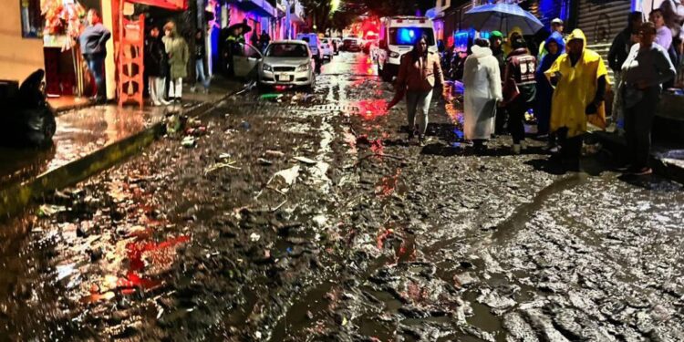 Decenas de familias afectadas en La Magdalena Contreras tras lluvia atípica, deja 59 casas afectadas