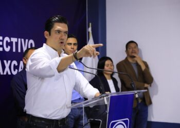 Reforma electoral pondrá en riesgo la democracia: PAN