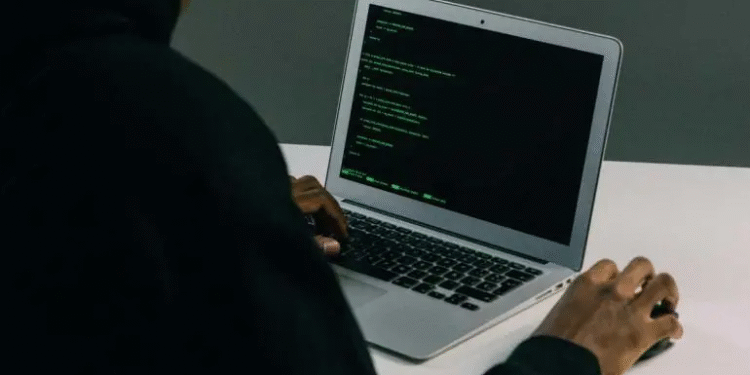 Indautor respalda fallo: obras creadas con inteligencia artificial no tendrán derechos de autor