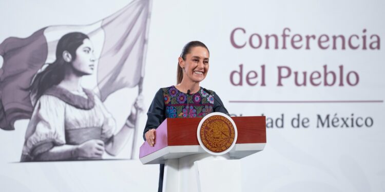 Sheinbaum lamenta explosión de pipa en Iztapalapa; ‘estamos apoyando’