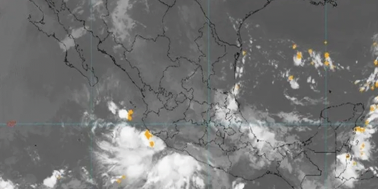 Tormenta tropical ‘Mario’ se forma en costas de Guerrero