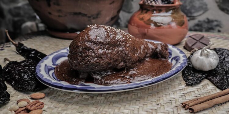 Con un espectacular cartel de artistas, octubre sabe a mole con tradición, música y gastronomía en la 48ª Feria Nacional del Mole de Milpa Alta