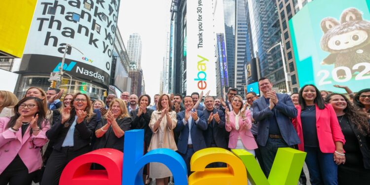 eBay celebra 30 años de innovación: de ícono cultural a plataforma impulsada por inteligencia artificial