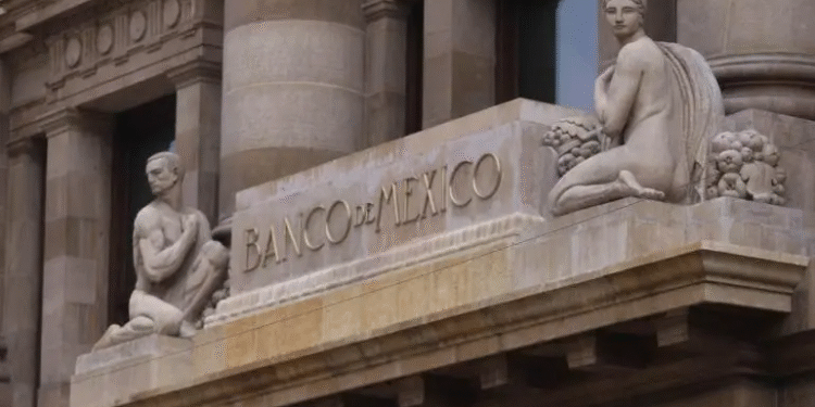 Aplica Banxico décimo recorte consecutivo a la tasa de interés y la deja en 7.50%