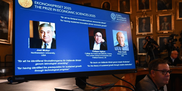 Mokyr, Aghion y Howitt reciben el Nobel de Economía por explicar el crecimiento sostenido
