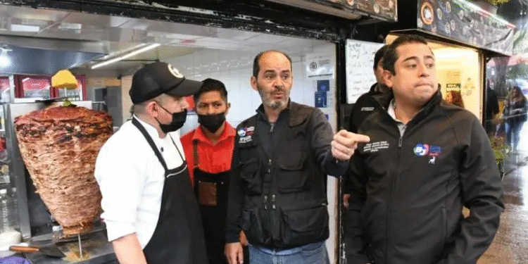 Ordena alcaldía Benito Juárez a 17 comercios en Del Valle a liberar espacios públicos