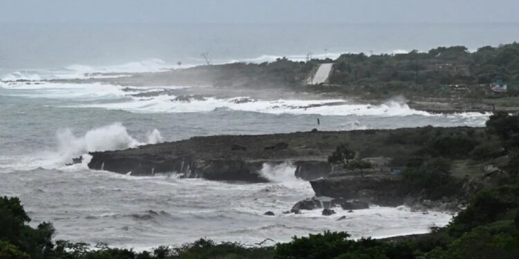 Huracán «Melissa» deja cuatro muertos en Panamá; tres son menores de edad
