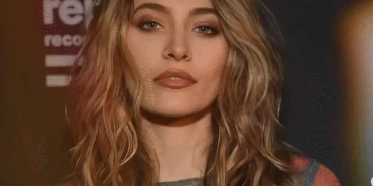 Paris Jackson revela las secuelas del abuso de drogas: ‘Tengo un agujero en la nariz’