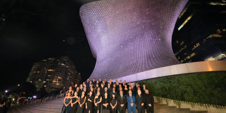 SOC premia a los asesores financieros líderes de México