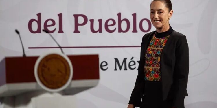 Sheinbaum convoca al Zócalo este sábado para celebrar ‘7 años de transformación’