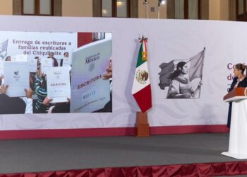 Presidenta Claudia Sheinbaum encabeza entrega de escrituras a 354 familias reubicadas del Chiquihuite
